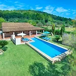 Owl Romeu - 10 Min Walk To The Old Town 别墅